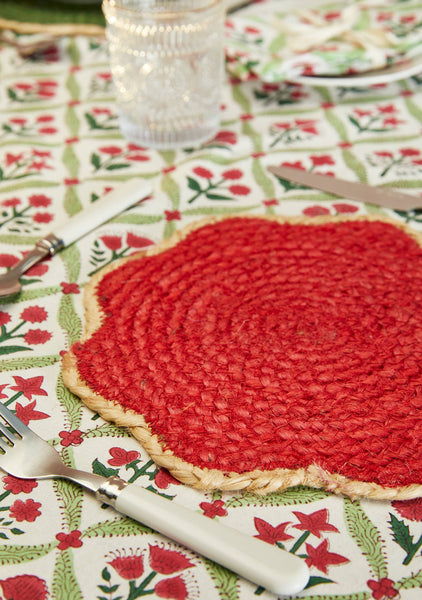 Red Foiled Scallop Jute Placemat