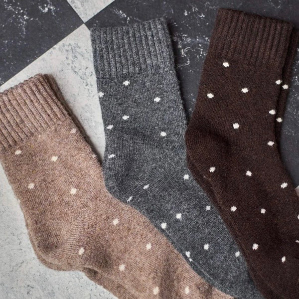 Camel Wool Dot Socks