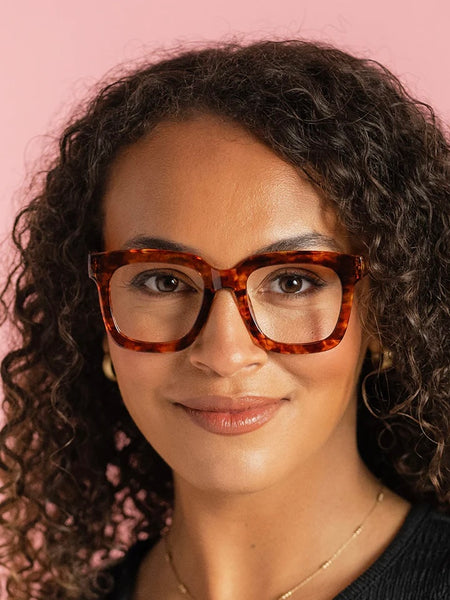 Light Tortoiseshell Reading Glasses ‘ JAMIE’ by Goodlookers