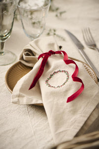 Linen Wreath Napkin