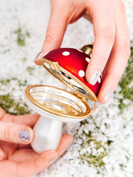 Mushroom Opening Christmas Bauble