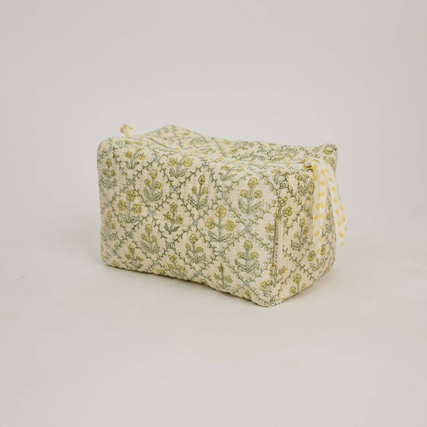 Floral Lattice Buttercream Washbag
