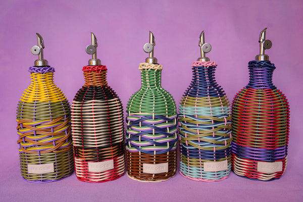 Oil Pourer Brown/Green by Maegen