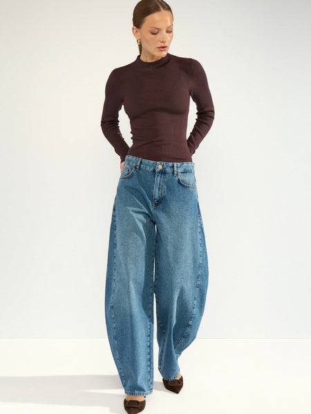 Mid Blue Denim High Rise Barrel Jeans by Nümph