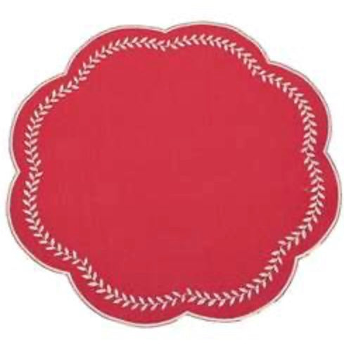 Scalloped Red Placemat