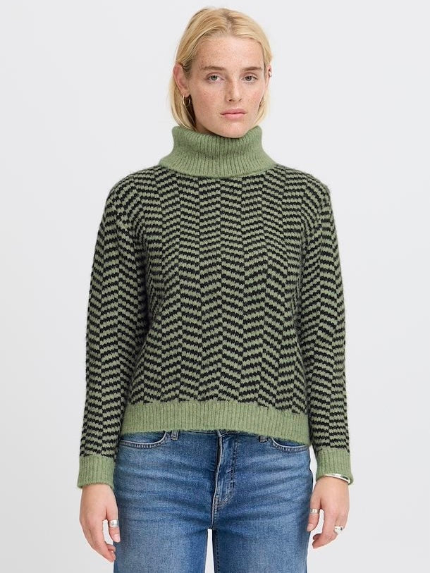 Green Zig Zag Polo Knit by ICHI