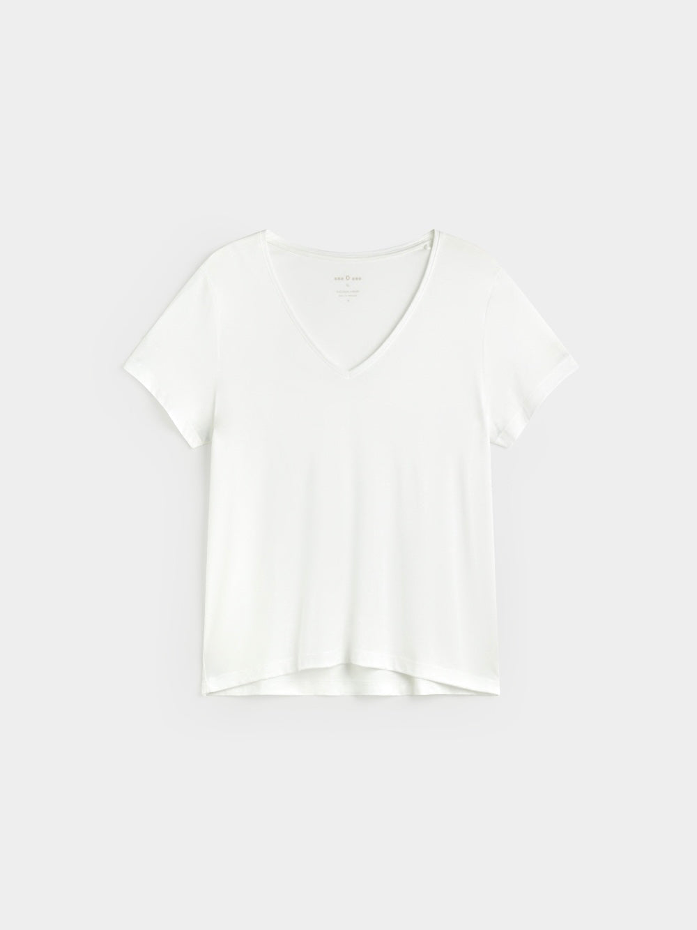 White Basic Soft Cotton V neck T-Shirt by Ese O Ese