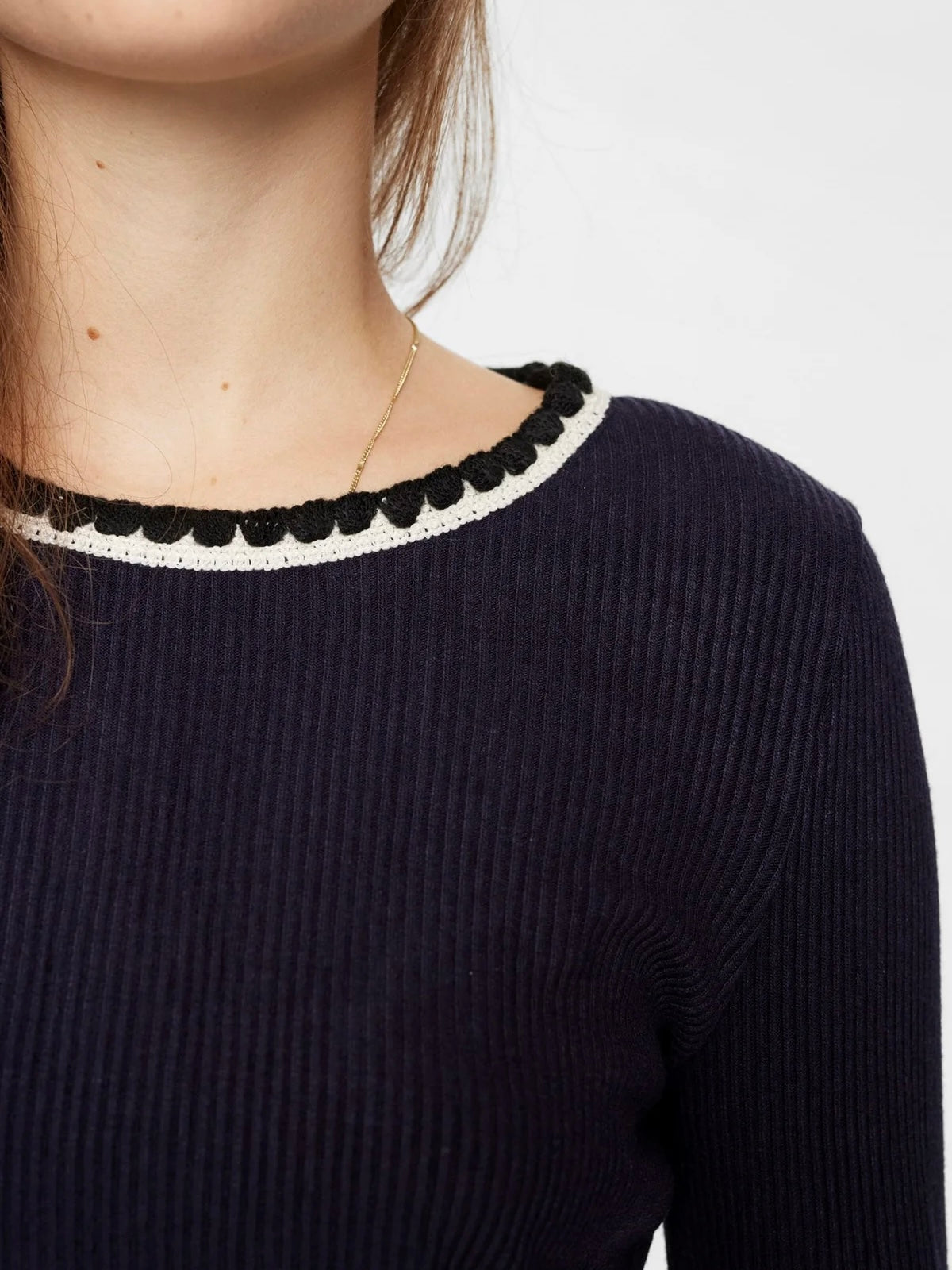 Navy & Cream Ribbed Embroidered Neck Tee by Numph