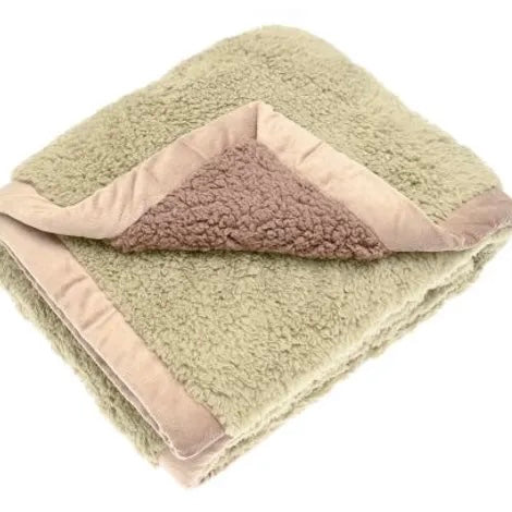 Pistachio Cosy Sherpa Throw