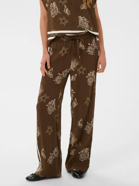 Chocolate Shell Print Trousers By Saint Tropez