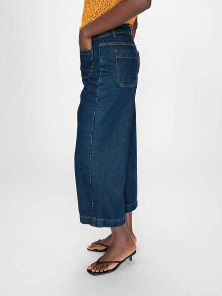 Dark Indigo Front Pocket Cropped Jeans By Grace & Mila