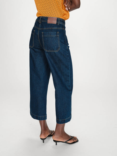 Dark Indigo Front Pocket Cropped Jeans By Grace & Mila