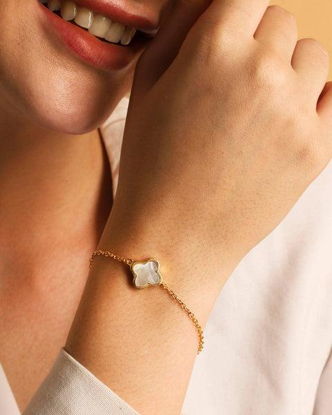 Clover Bracelet Mother of Pearl