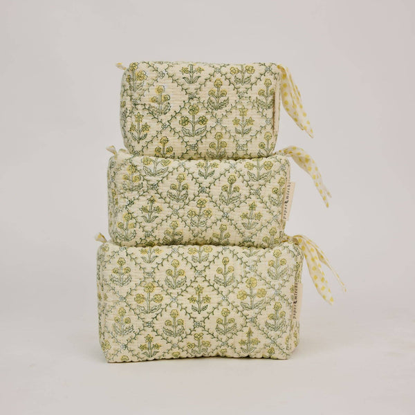 Floral Lattice Buttercream Washbag