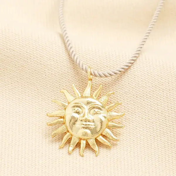 Beige Rope Pulley Cord Sun Face Pendant Necklace in Gold