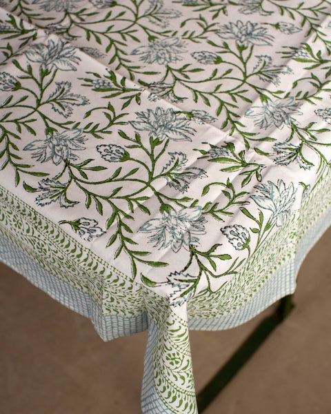 Green Trellis Wilsford Tablecloth XL
